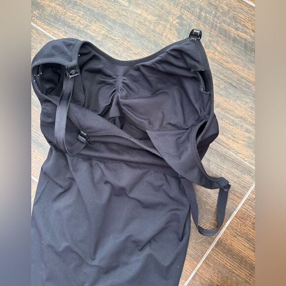 Kindred Bravely nursing tank top EUC SZ M - Picture 7 of 11